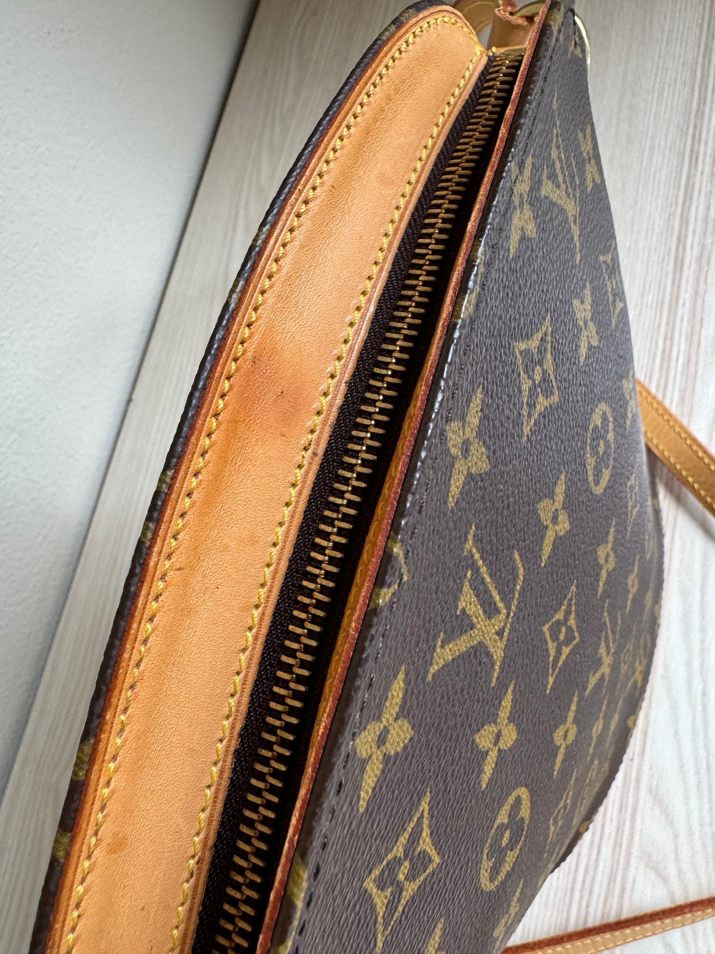 Louis Vuitton Drouot Crossbody Shoulder Bag Brown Canvas Monogram