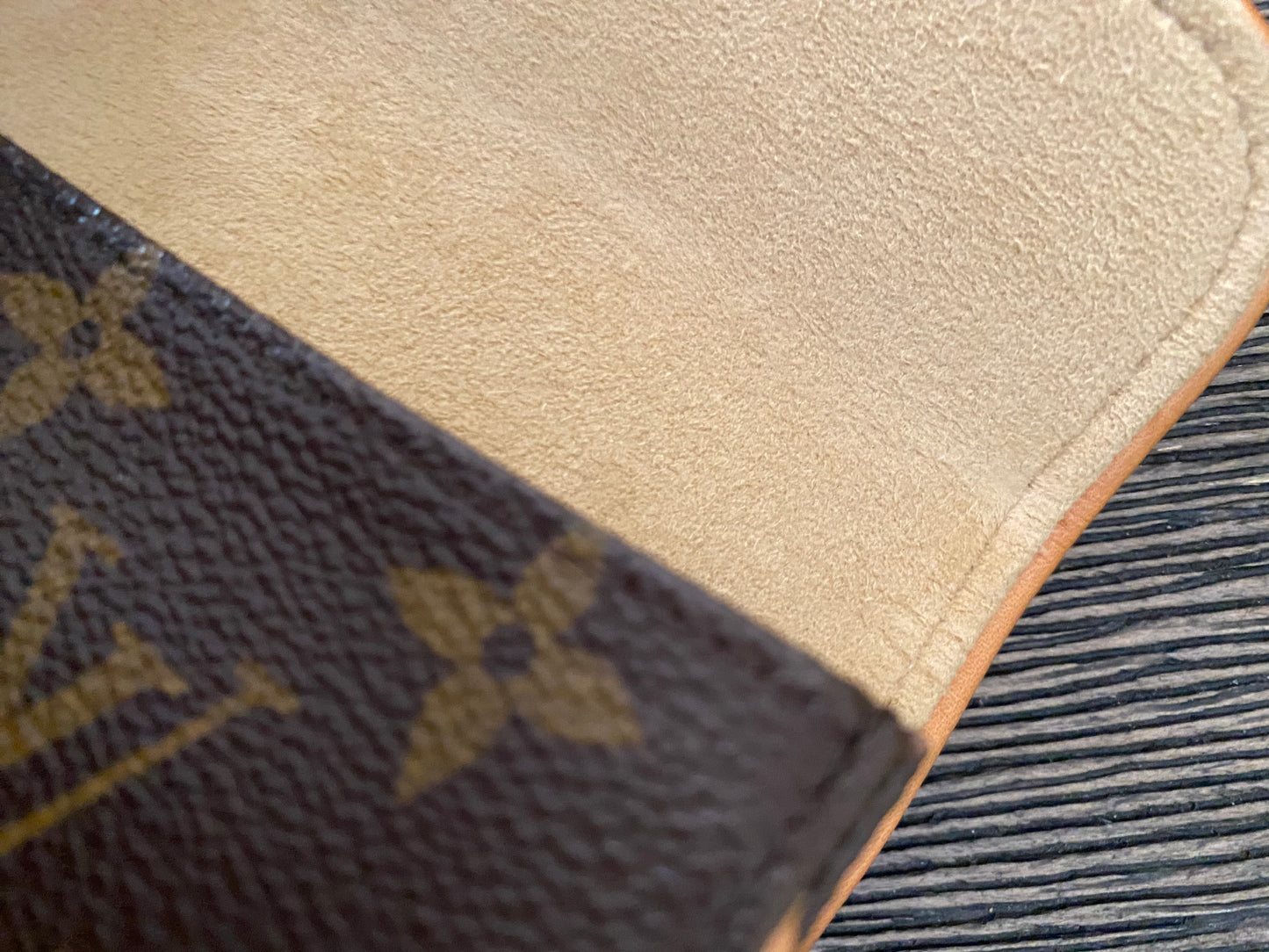 Louis Vuitton Pochette Florentine Pouch S Brown Leather