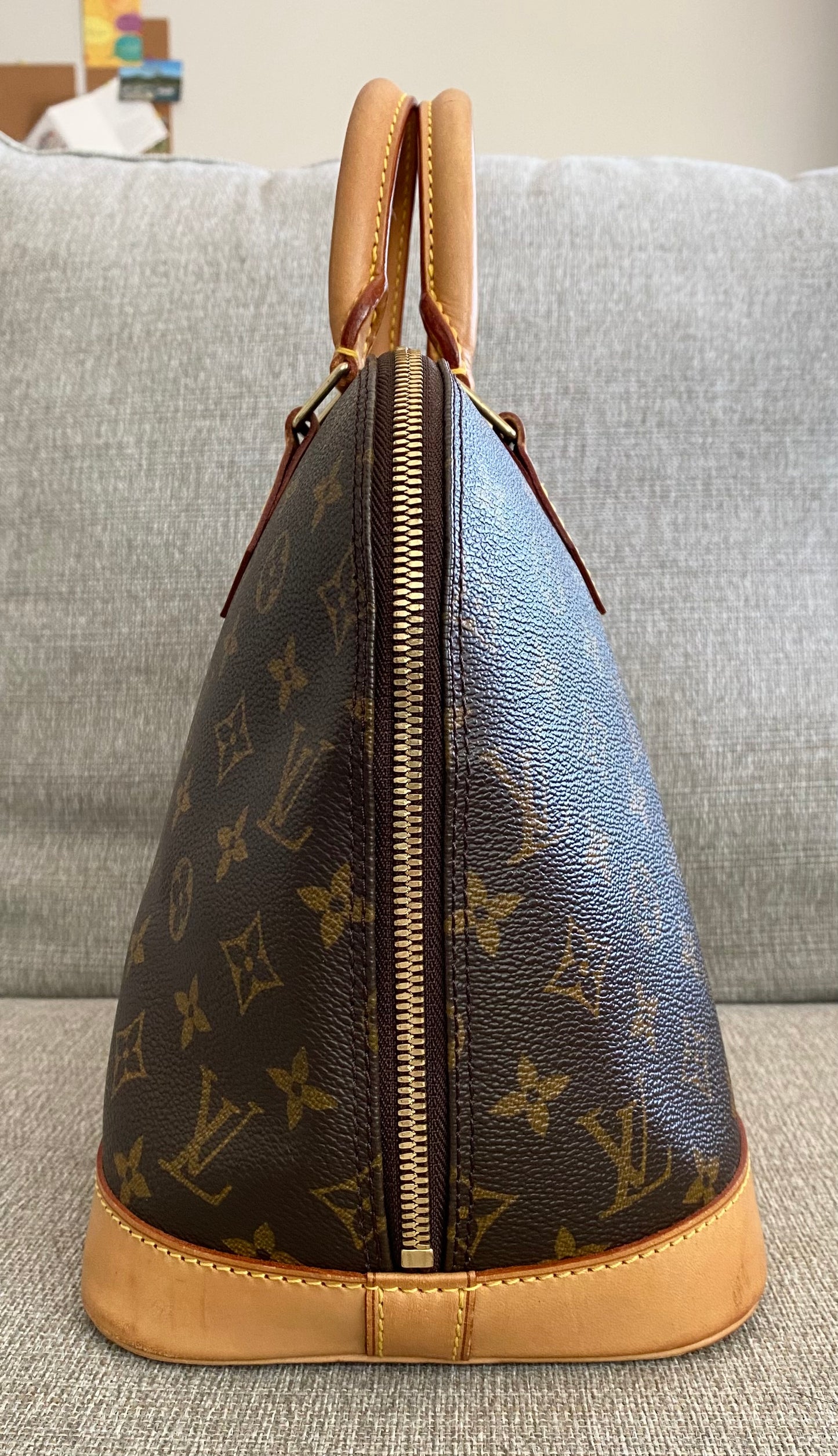 Louis Vuitton Alma Brown Monogram handbag