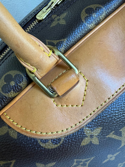 LOUIS VUITTON Monogram Deauville Hand Bag