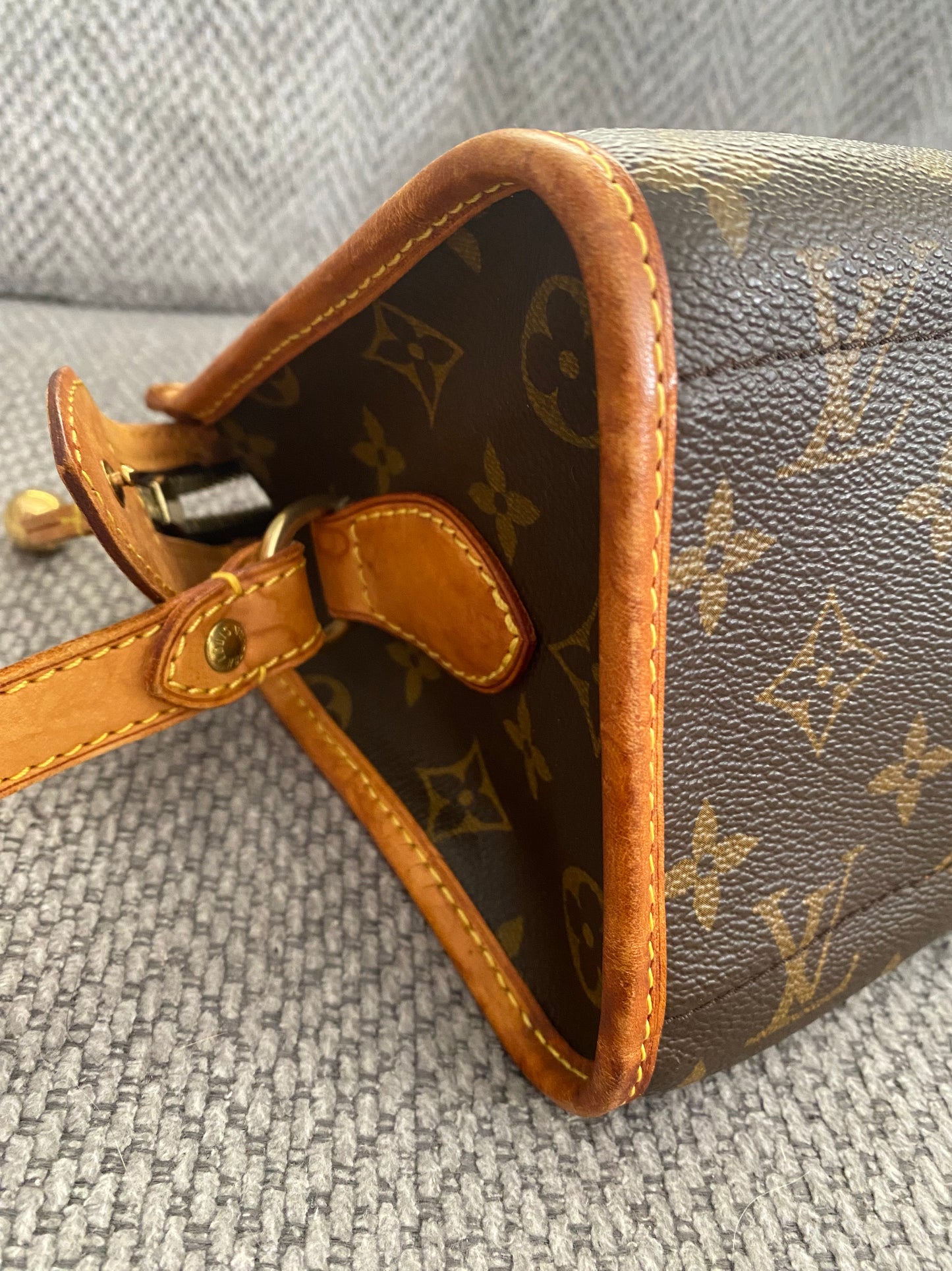 Louis Vuitton Popincourt Shoulder Bag Brown Canvas