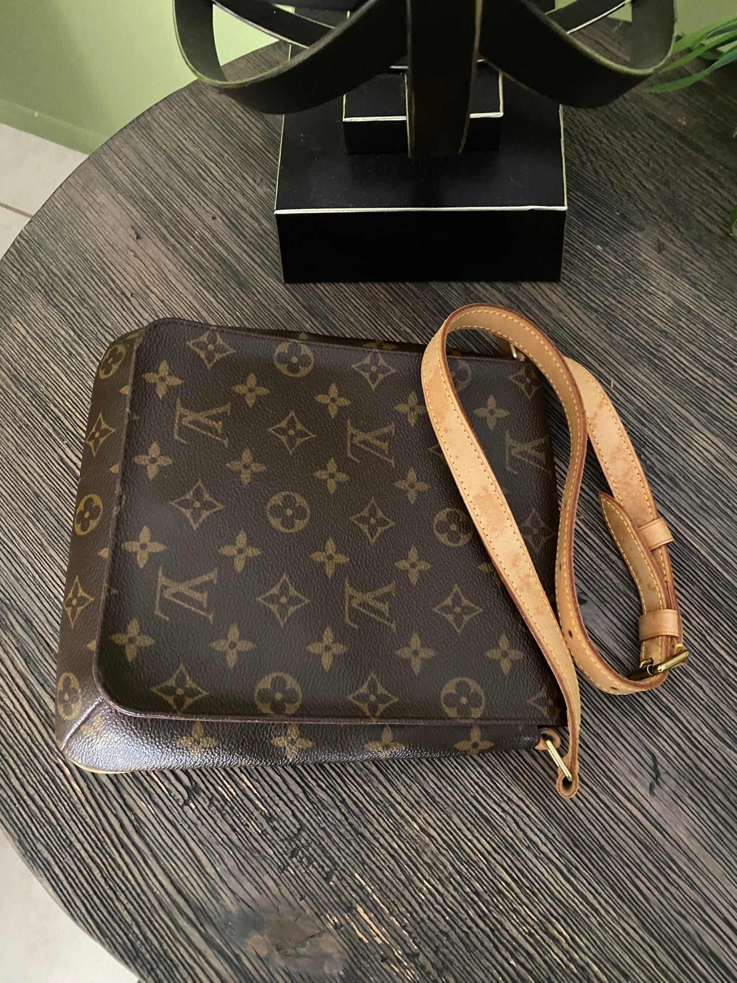 Louis Vuitton LV Shoulder Bag Musette Salsa short shoulder Monogram