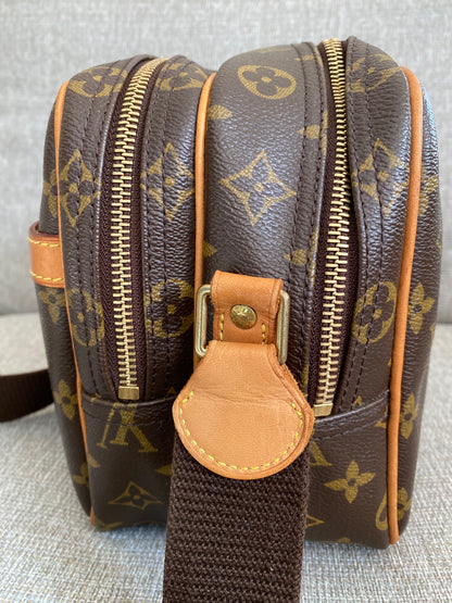 Louis Vuitton LV Reporter PM Crossbody Messenger Bag Brown Monogram