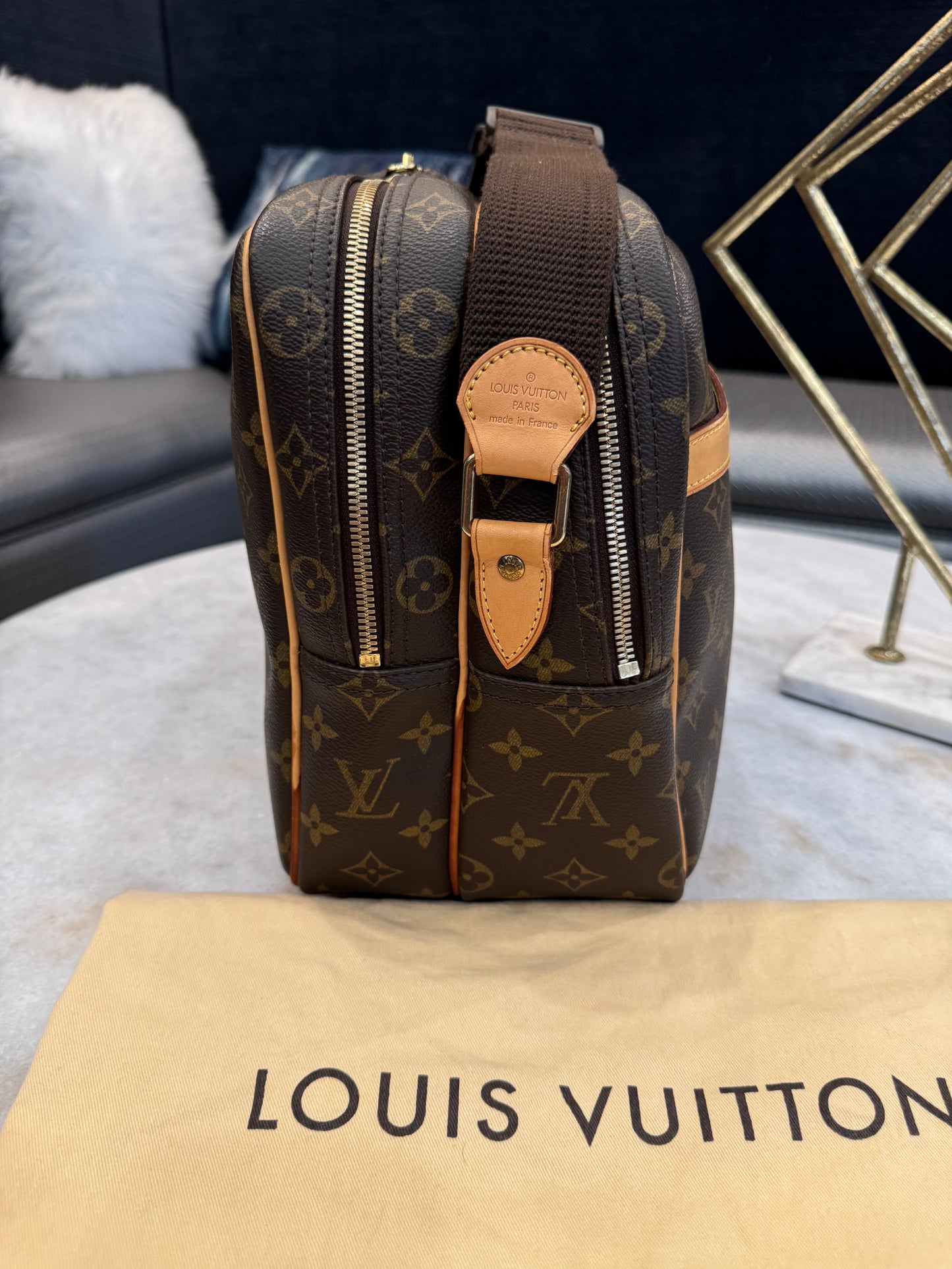 Louis Vuitton Reporter Crossbody Travel Bag GM Brown Canvas