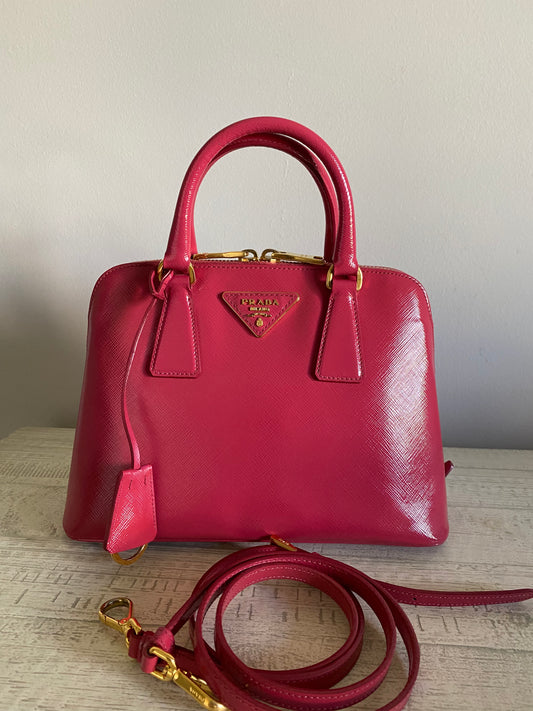 MSRP $2700 Prada Promenade Small Saffiano Vernice Shoulder Bag Color - Peonia