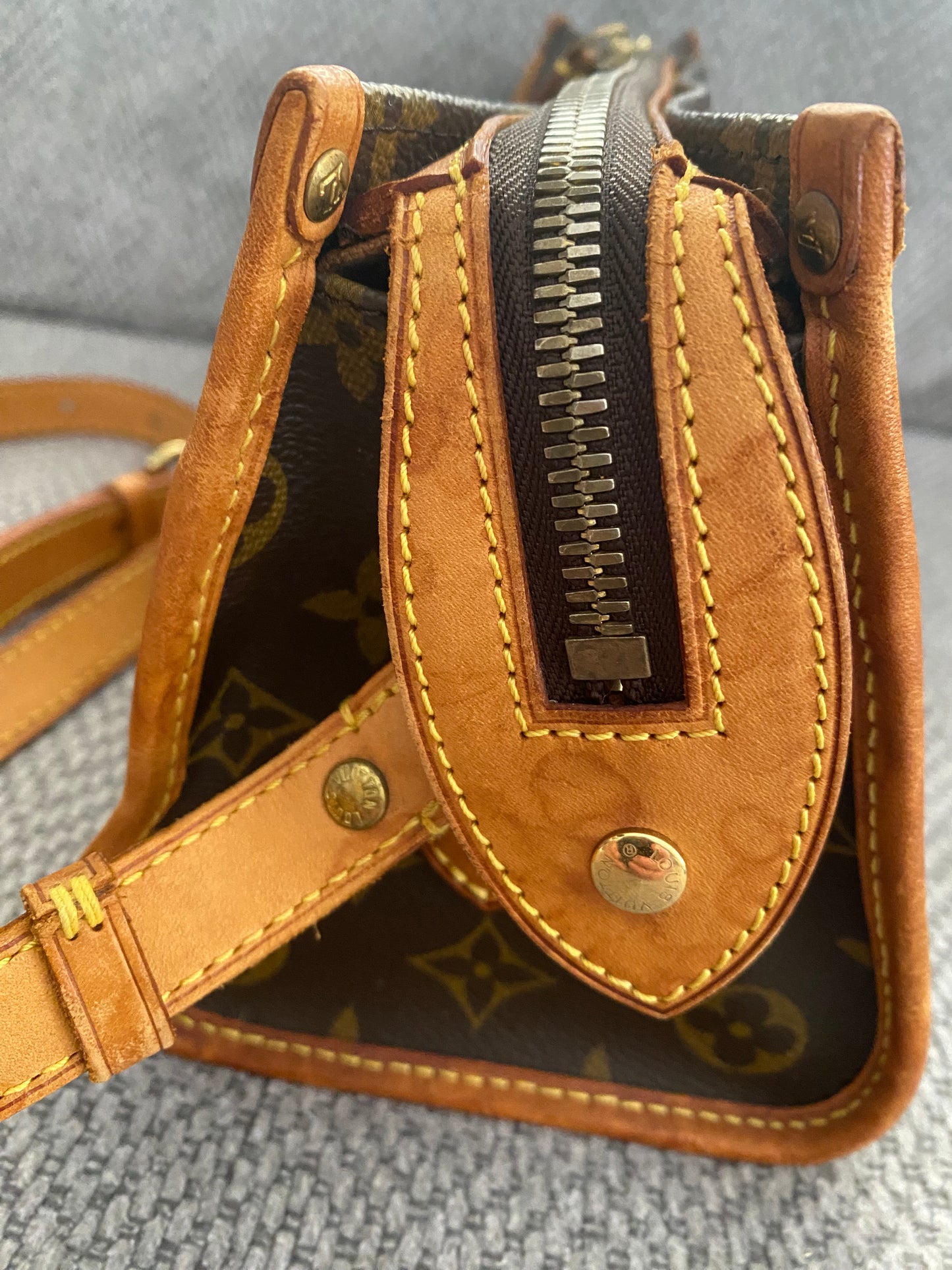 Louis Vuitton Popincourt Shoulder Bag Brown Canvas