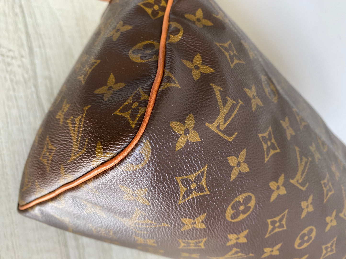 Louis Vuitton Speedy 30 handbag