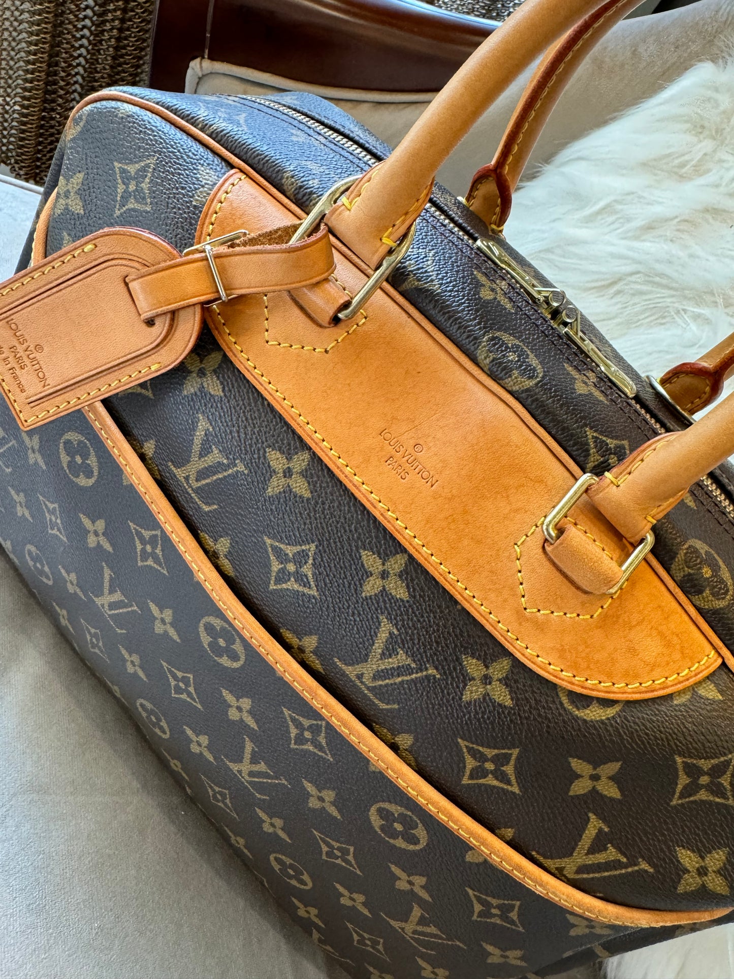 Louis Vuitton Deauville Handbag Monogram