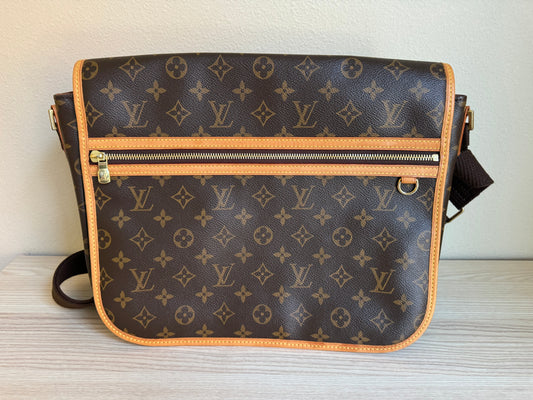 Louis Vuitton Bosphore GM Crossbody Messenger Bag Brown Monogram fits Apple 13” Laptop