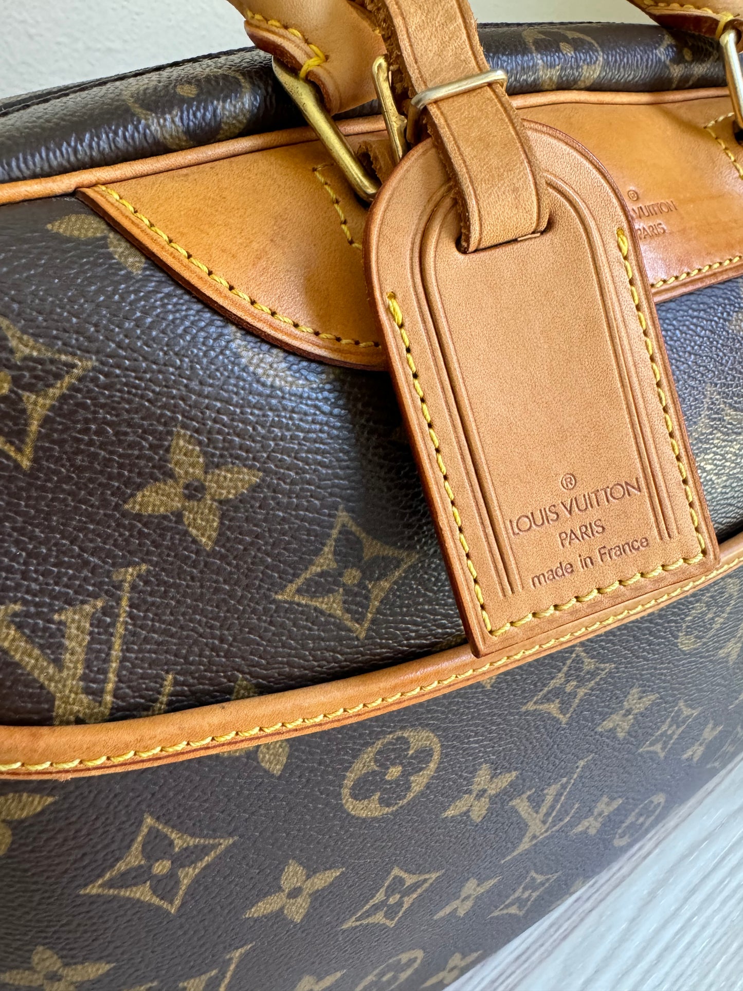 LOUIS VUITTON Monogram Deauville Hand Bag