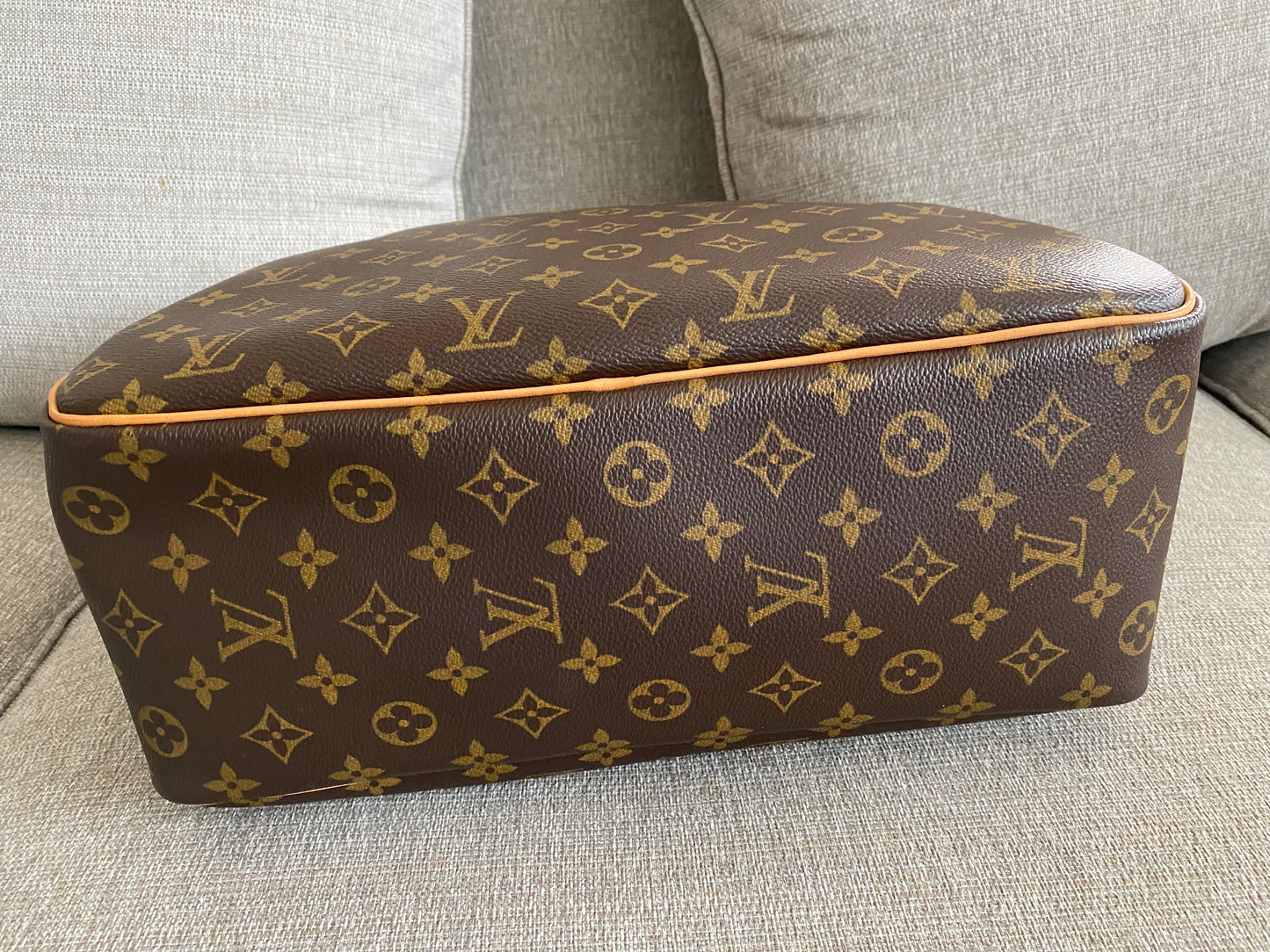 Louis Vuitton Deauville Monogram Canvas Bag