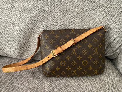 Louis Vuitton Musette Tango Short Shoulder Bag Adjustable Strap Brown Monogram