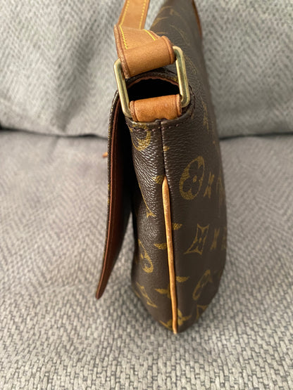 Louis Vuitton Musette Tango Short Shoulder Bag Adjustable Strap Brown Monogram