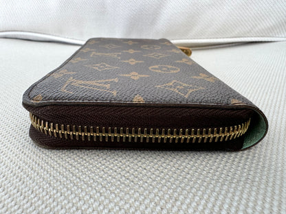 Louis Vuitton LV Zippy Wallet Monogram Illustre Air Balloon