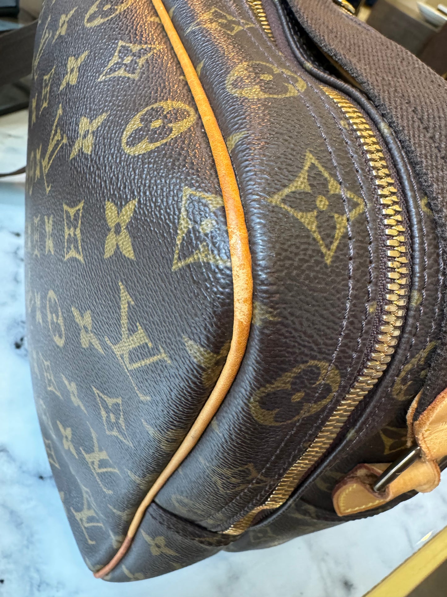 Louis Vuitton Reporter Crossbody Travel Bag GM Brown Canvas