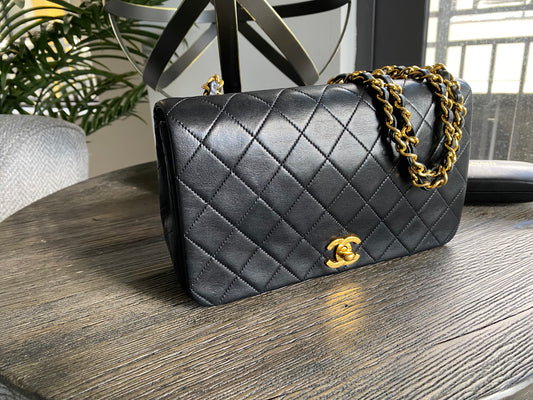 CHANEL Quilted Matelasse 23 Full Flap CC Lambskin Chain Shoulder Bag